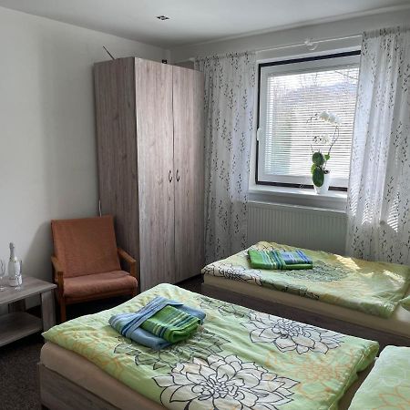 Apartmany Pri Zvonici Oravsky Podzamok Exteriör bild